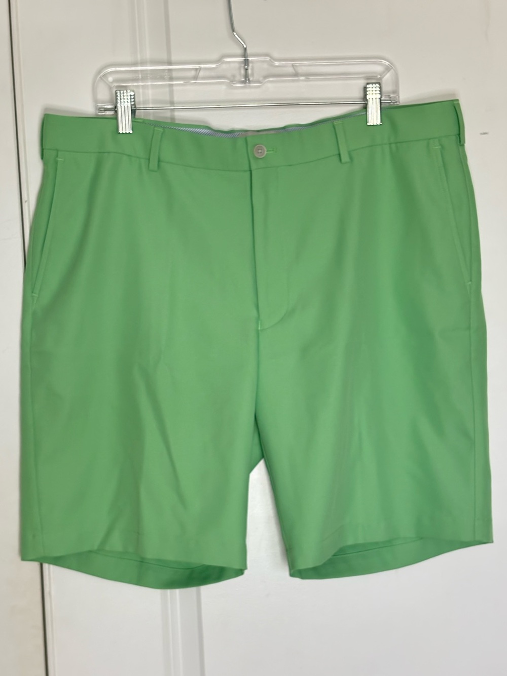Peter Millar Crown Crafted Salem Classic Fit Performance Shorts Pear Tart Green